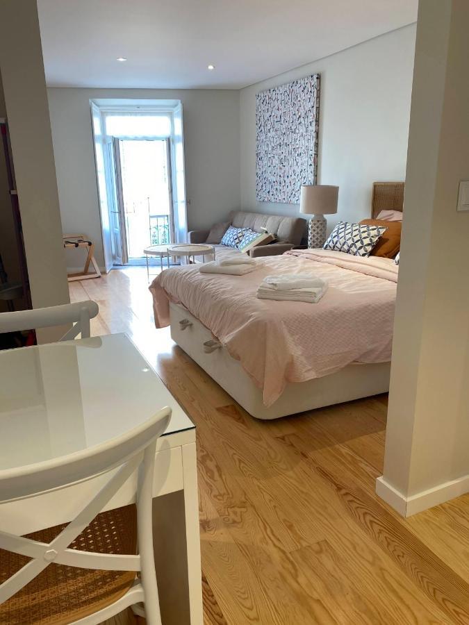 Discover Lisbons History - Stylish Apartment In Alfama Zewnętrze zdjęcie