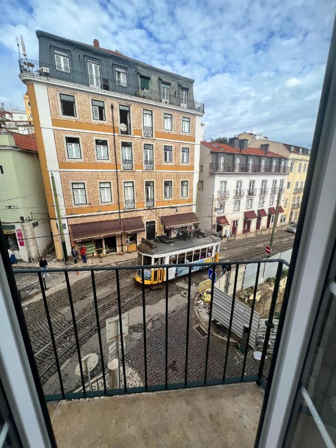 Discover Lisbons History - Stylish Apartment In Alfama Zewnętrze zdjęcie